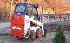 Bobcat S70 csúszó kormányzású föld munkagép kép