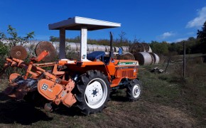 Kubota kistraktor kép